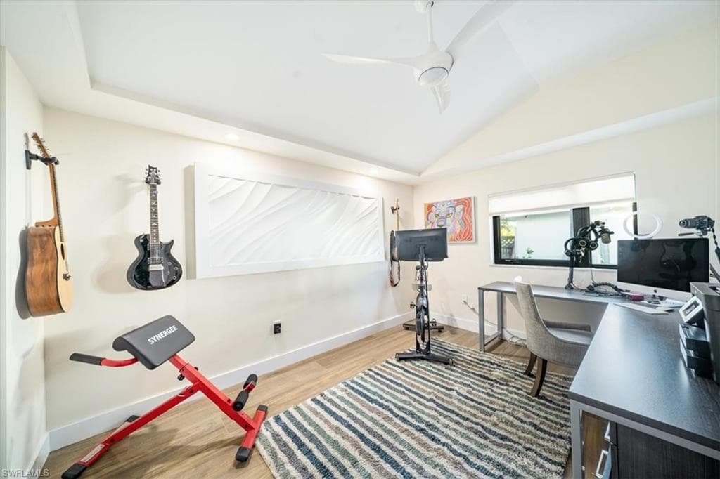 148 1st ST-27