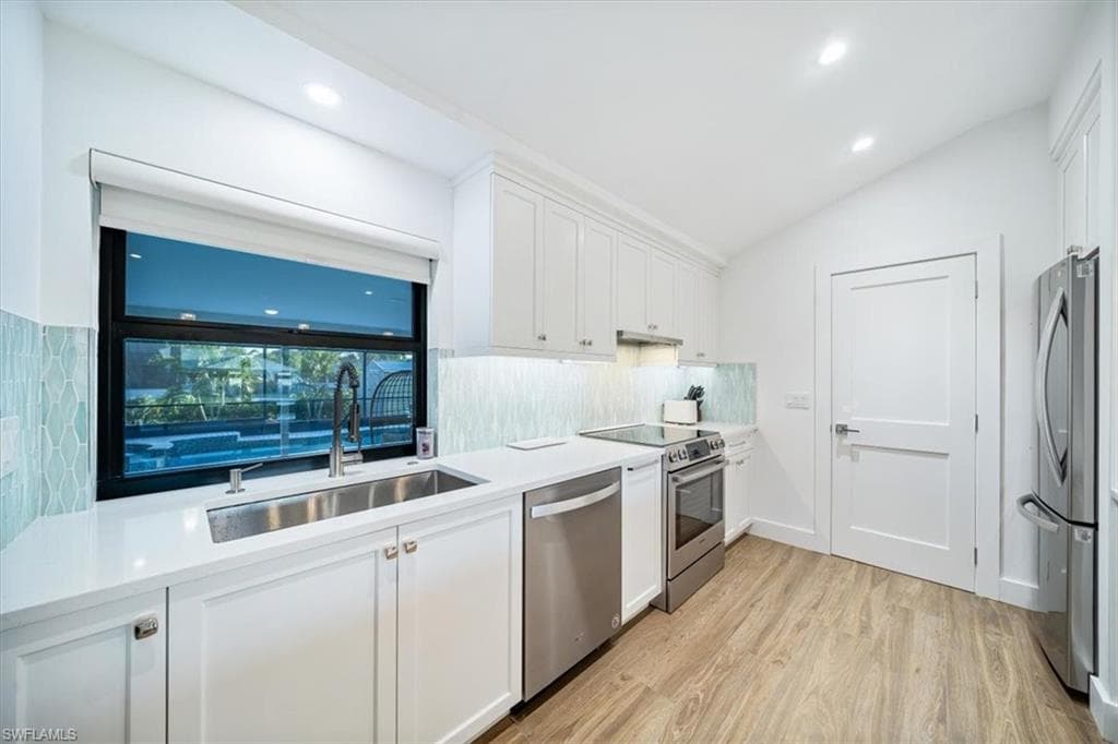148 1st ST-14