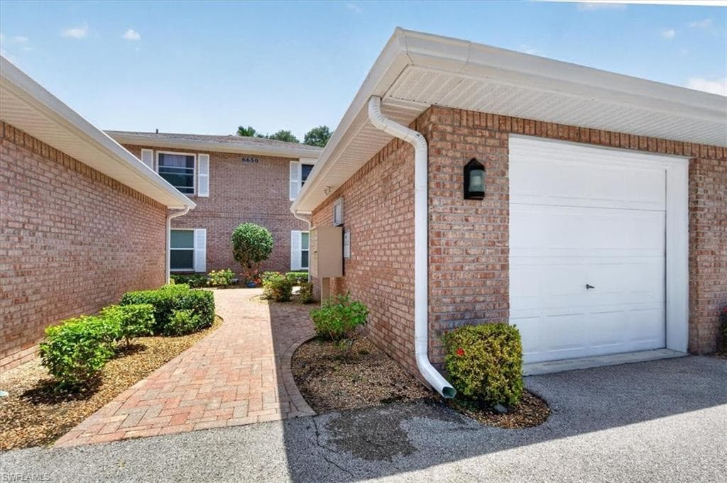 6650 Ilex CIR 6C-23