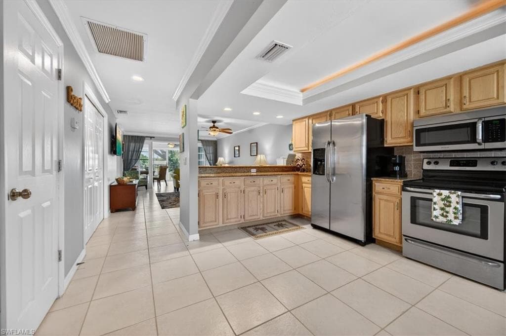 6650 Ilex CIR 6C-7