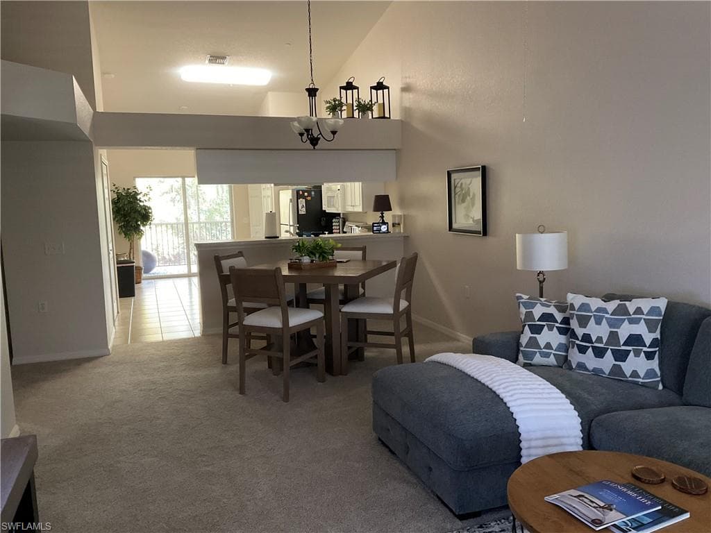 25735 Lake Amelia WAY 204-4