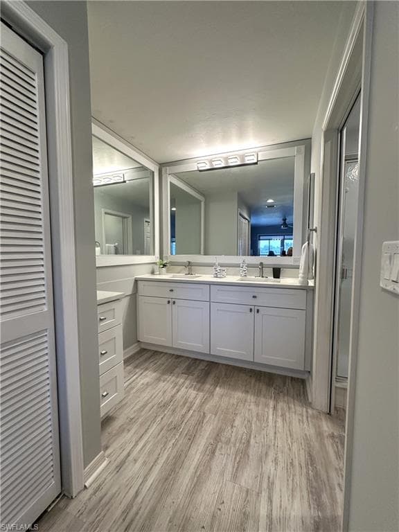 5805 Trailwinds DR 326-17