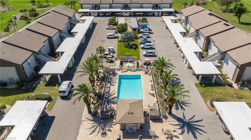 5805 Trailwinds DR 326-43