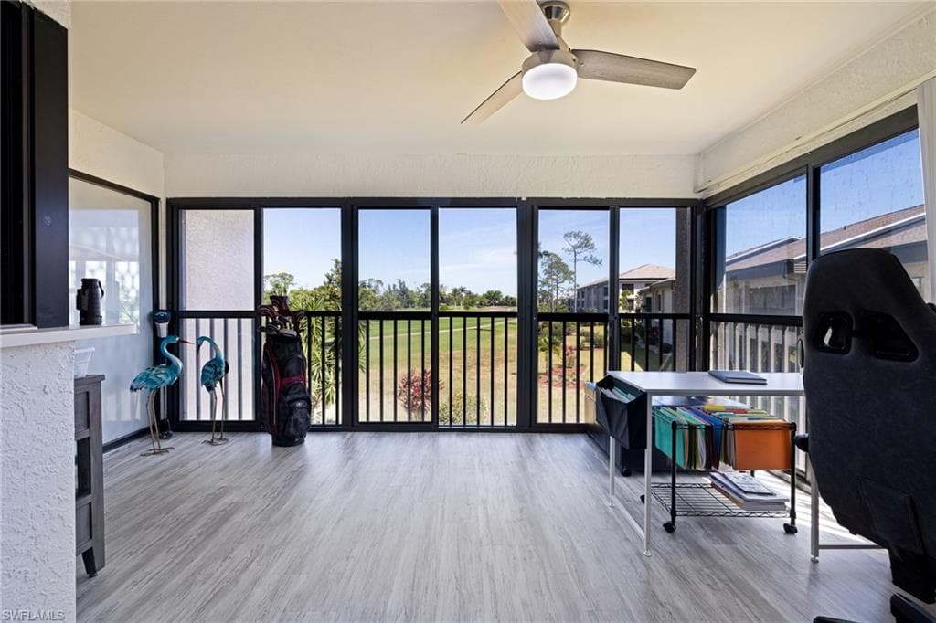 5805 Trailwinds DR 326-30