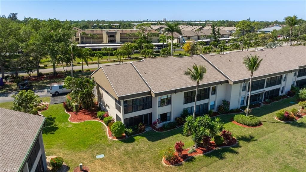 5805 Trailwinds DR 326-38