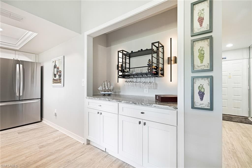 5805 Trailwinds DR 326-10