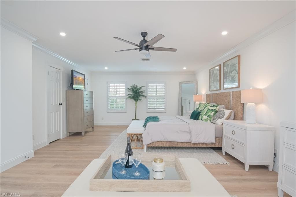 1420 Jewel Box AVE-18