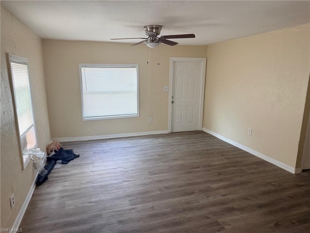 332 Stockton ST-4