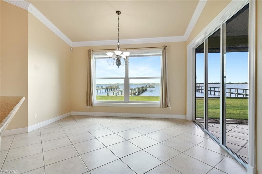 6140 River Shore CT-13