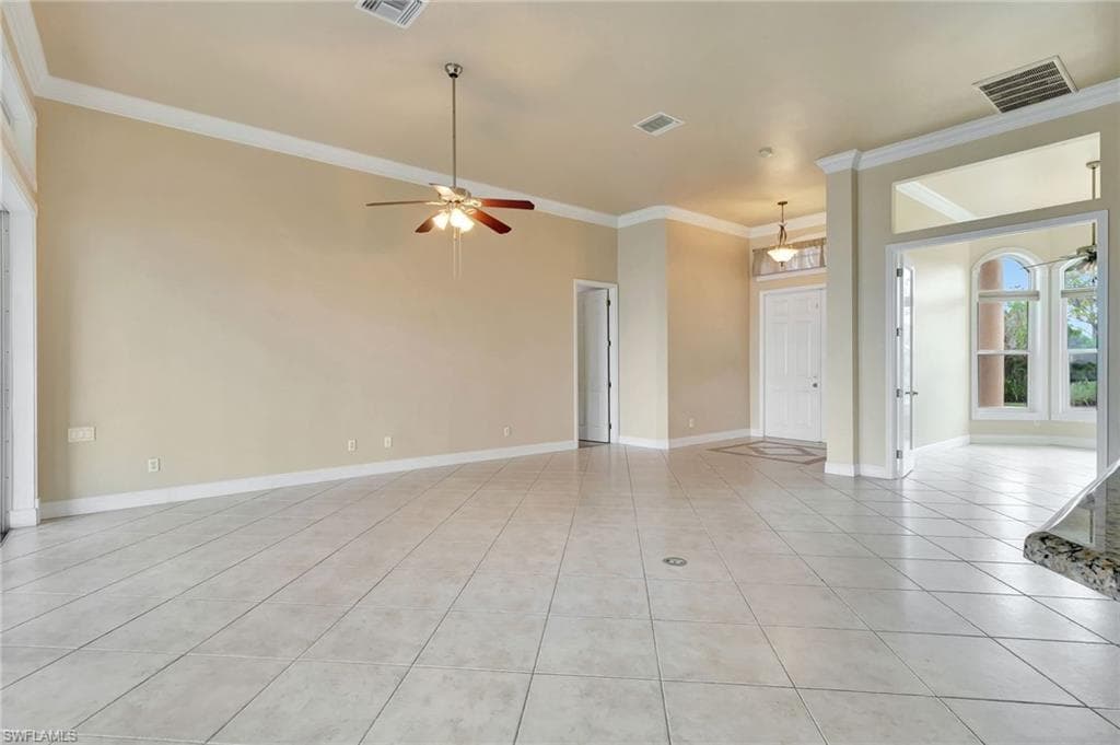 6140 River Shore CT-7