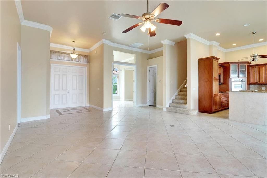 6140 River Shore CT-5