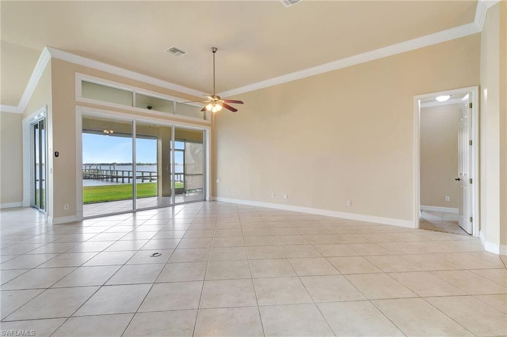 6140 River Shore CT-9