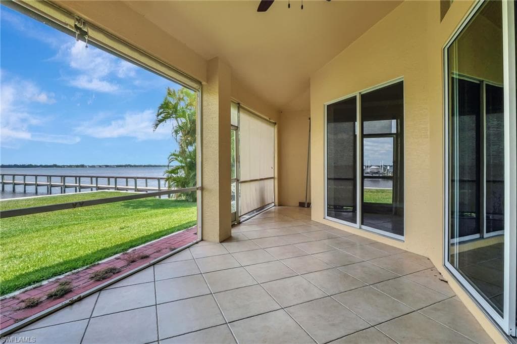 6140 River Shore CT-34