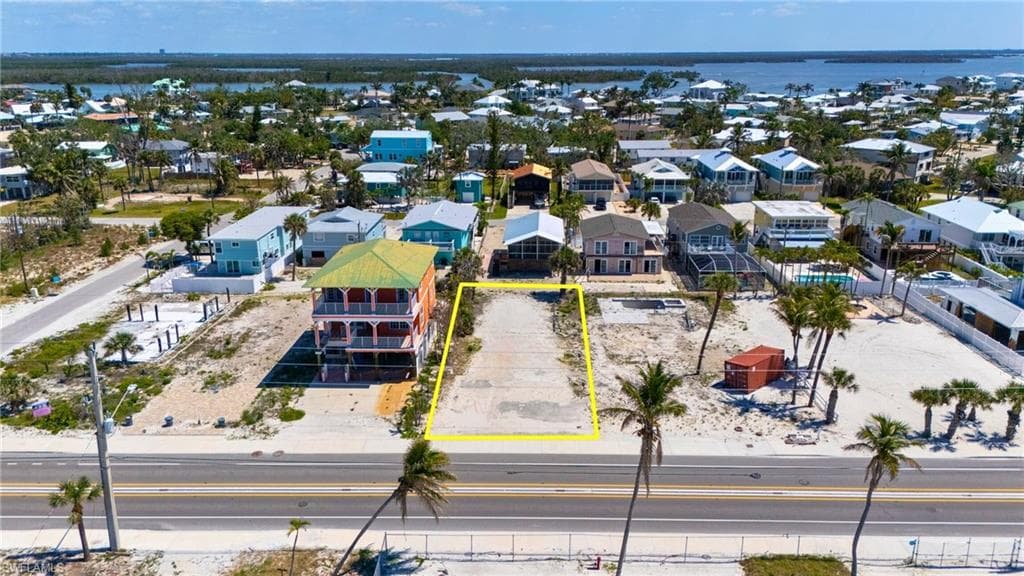 5525 Estero BLVD-3