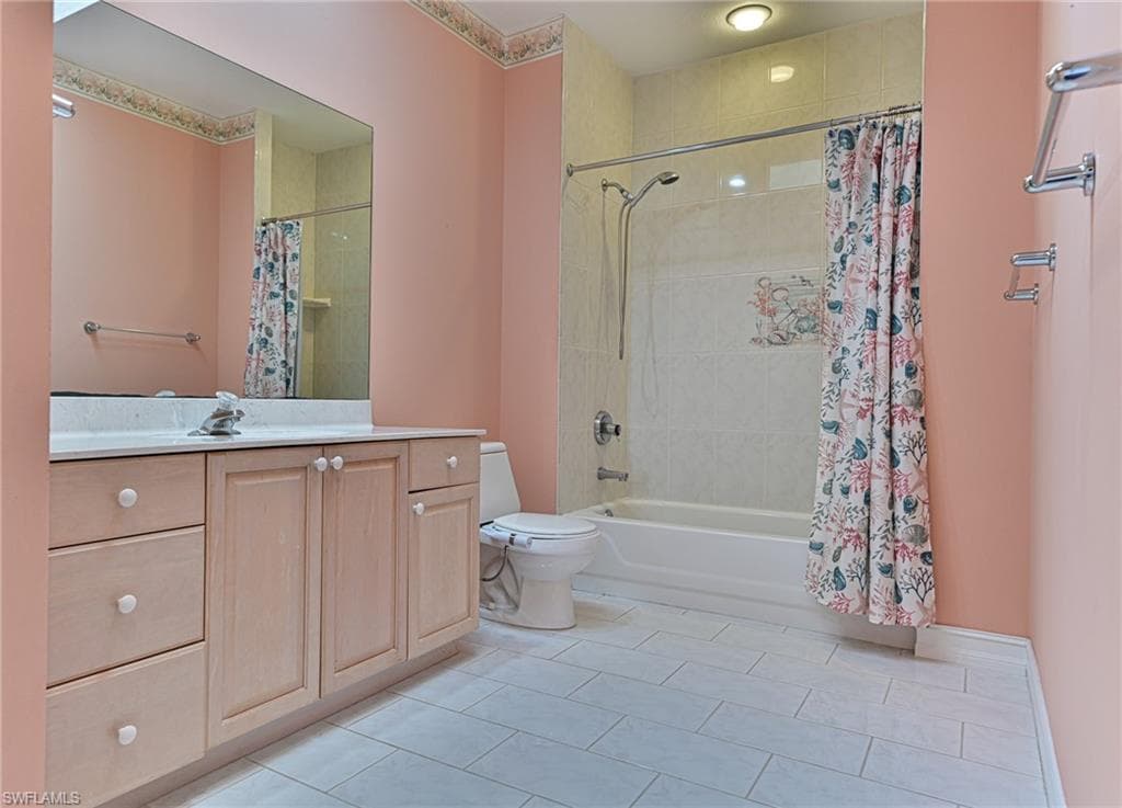 192 Topanga DR-27