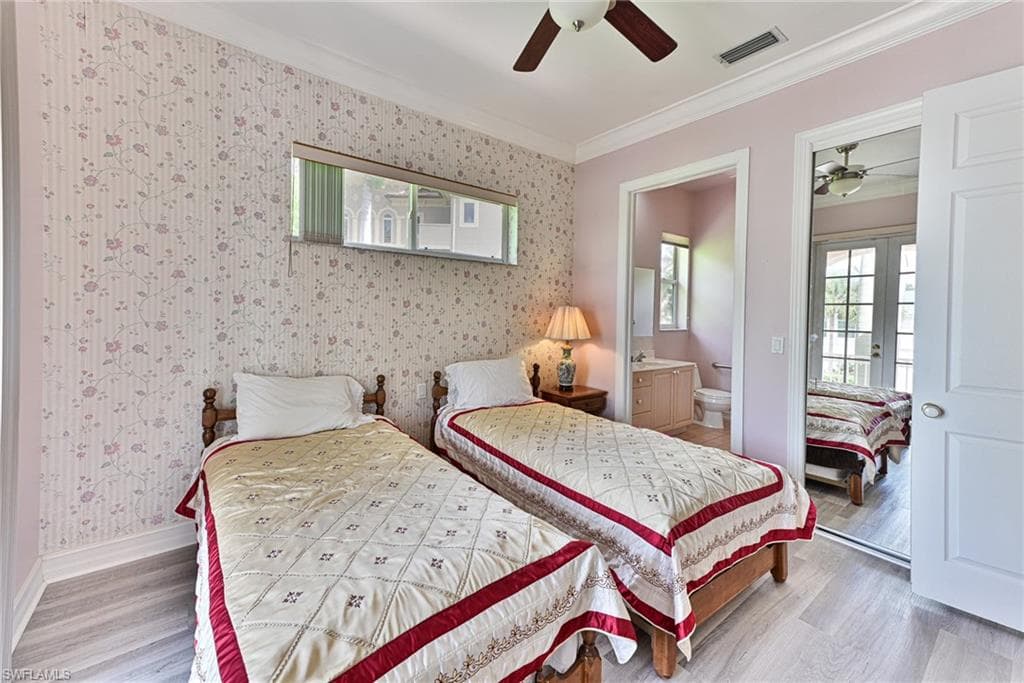 192 Topanga DR-22