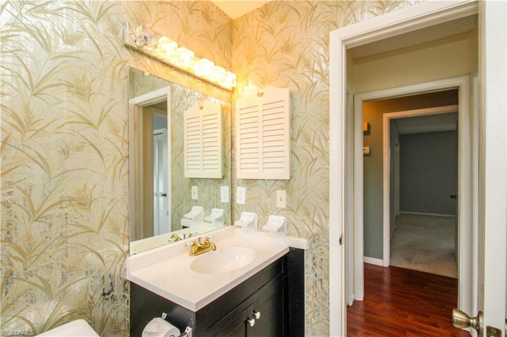729 Palm View DR D4-17
