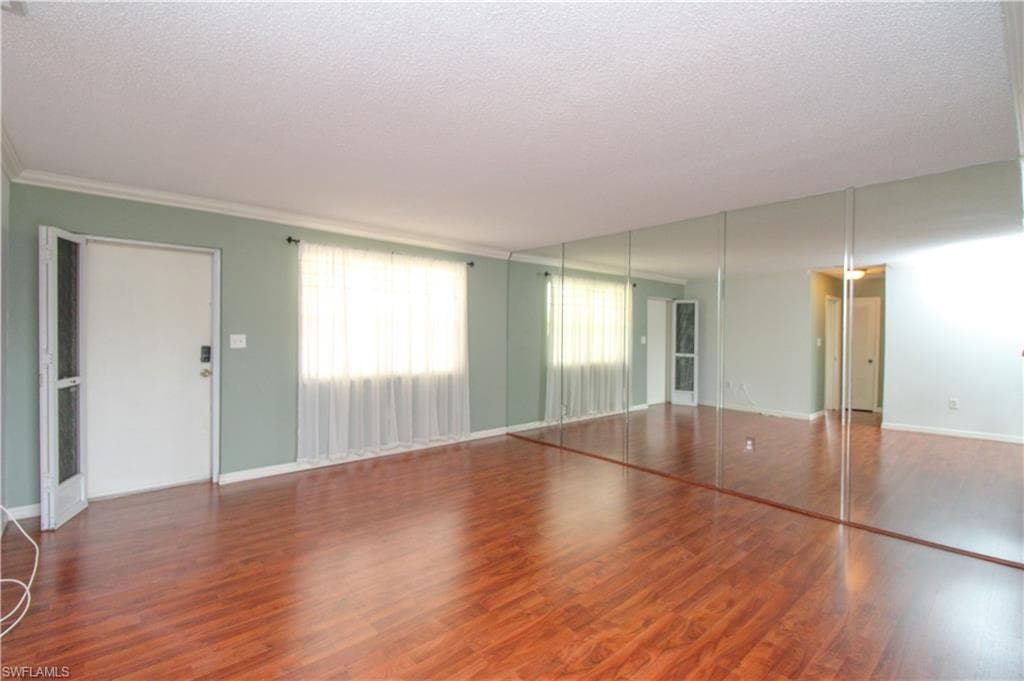 729 Palm View DR D4-10
