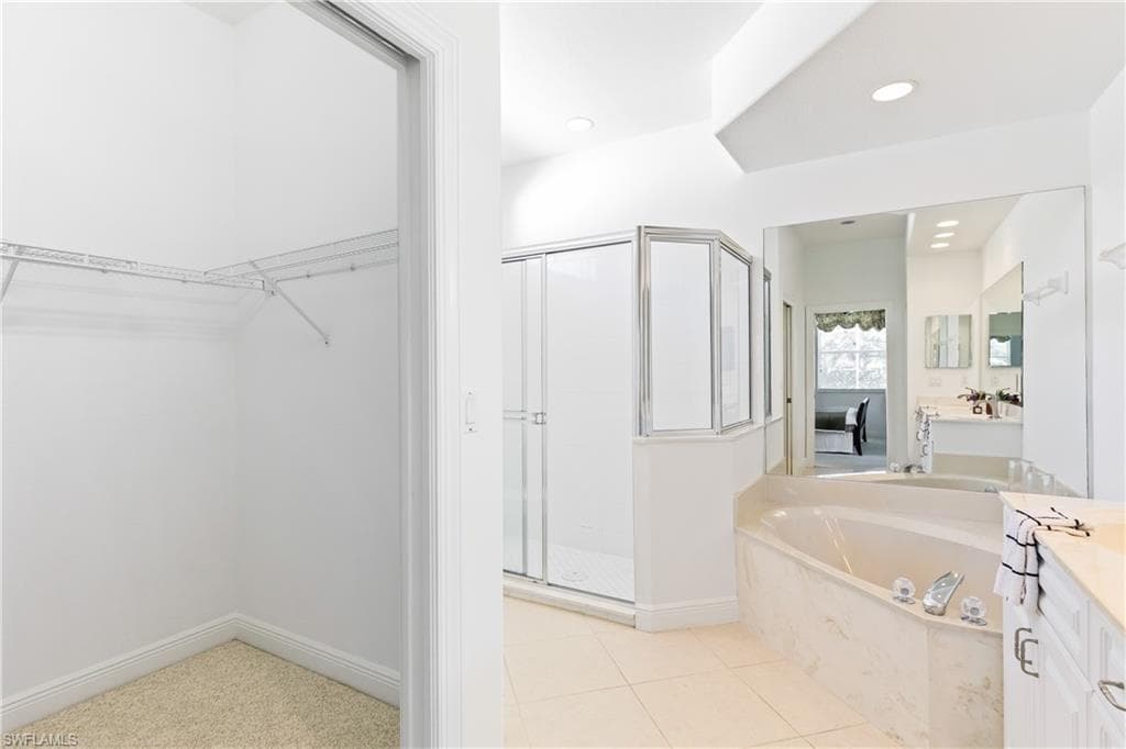 8635 Ibis Cove CIR-11
