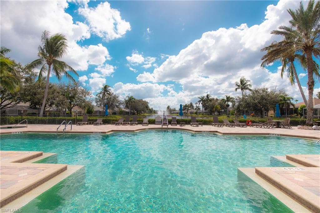 8635 Ibis Cove CIR-29