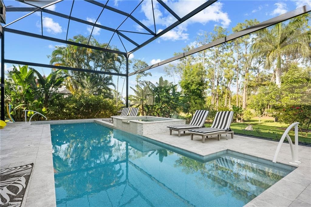 5700 Waxmyrtle WAY-12