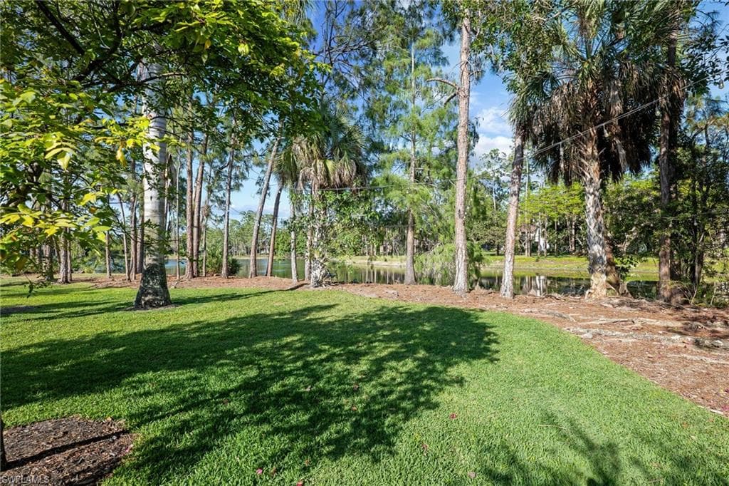 5700 Waxmyrtle WAY-9