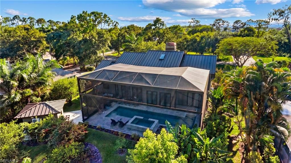 5700 Waxmyrtle WAY-11