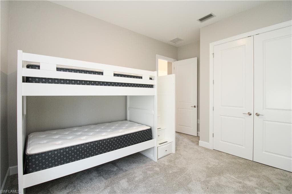 15765 Cortina ST-16