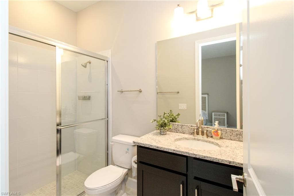 15765 Cortina ST-22