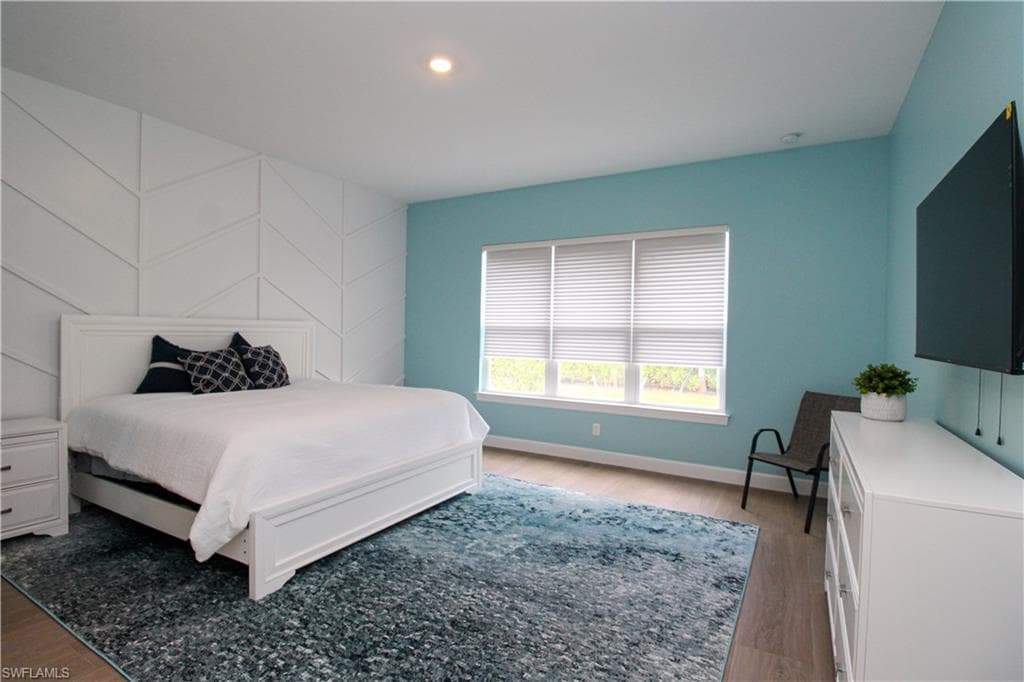 15765 Cortina ST-32