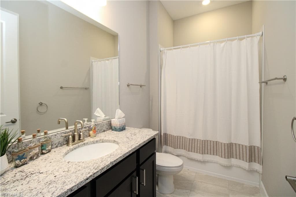 15765 Cortina ST-10