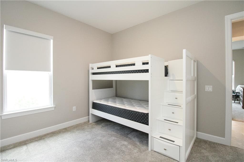 15765 Cortina ST-15