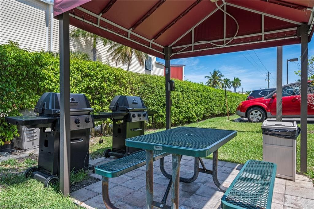 803 River Point DR 306B-17