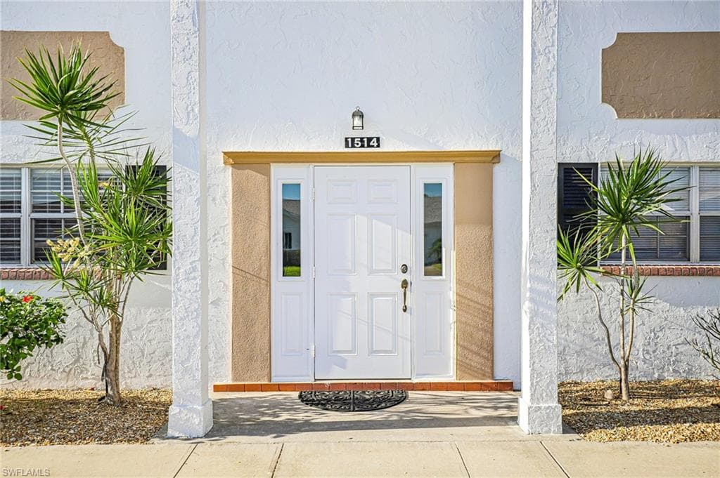 1514 Edgewater CIR 3A-2