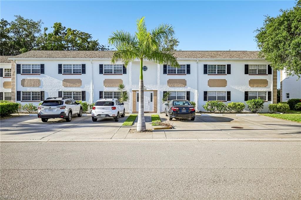 1514 Edgewater CIR 3A-1