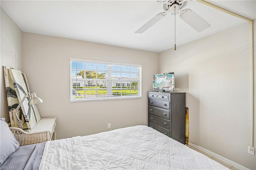 1514 Edgewater CIR 3A-20