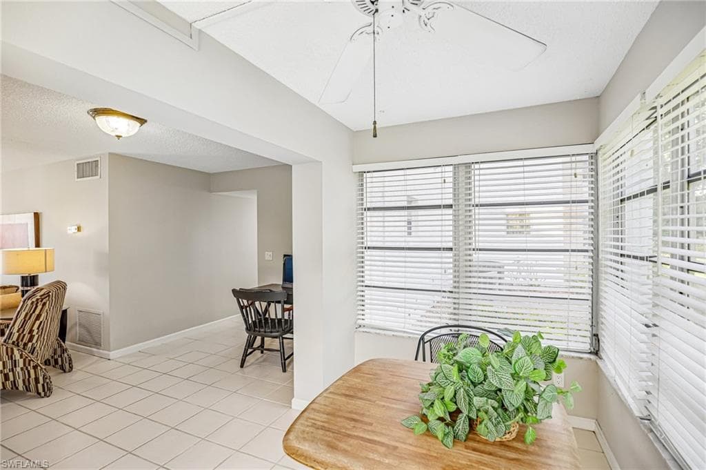 1514 Edgewater CIR 3A-11