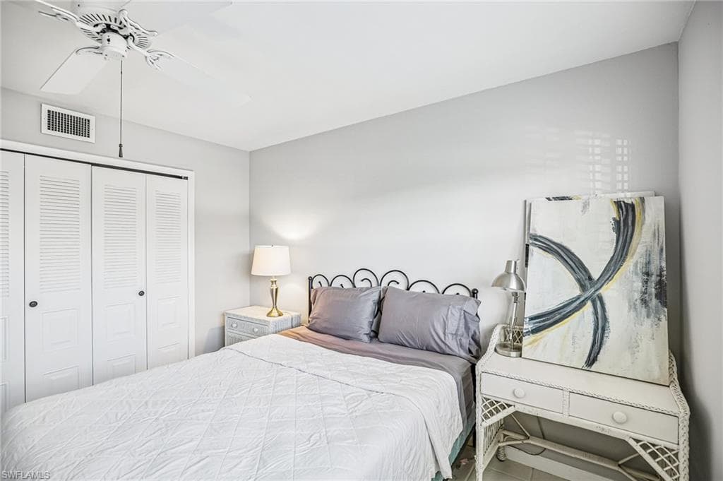 1514 Edgewater CIR 3A-21