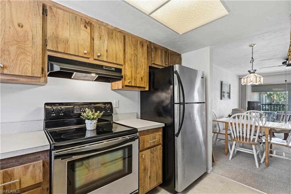 16881 Davis RD 723-13
