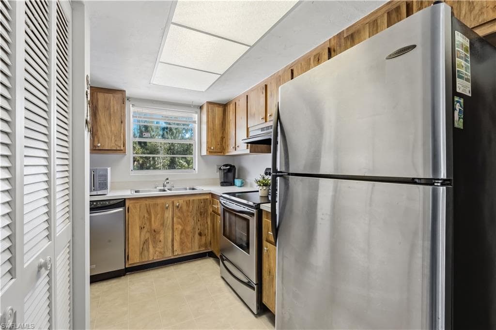 16881 Davis RD 723-17