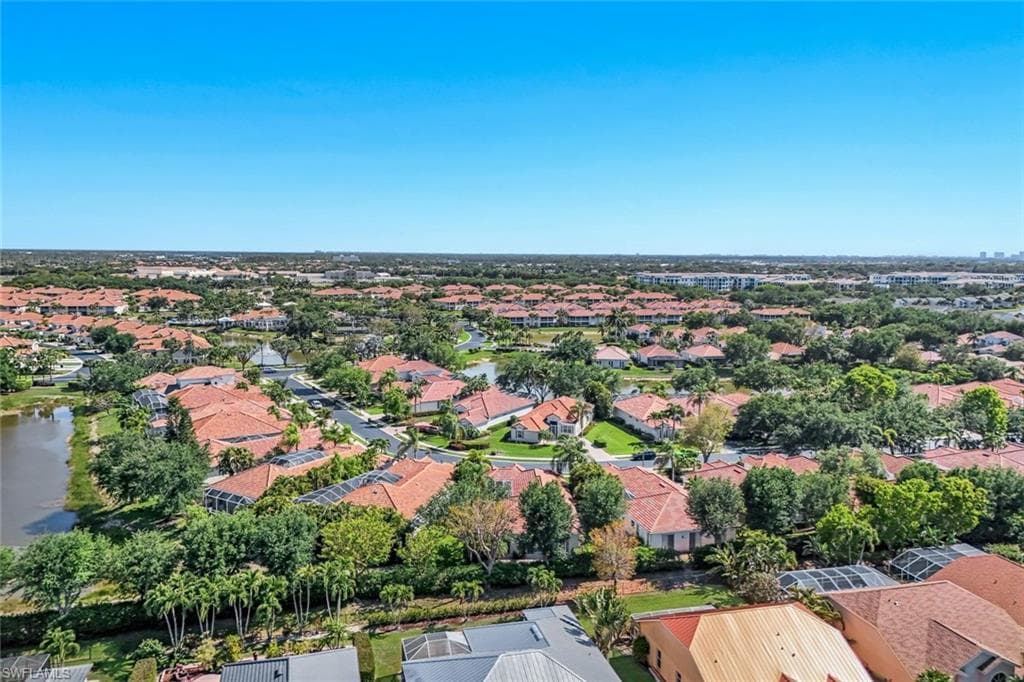 3232 Sundance CIR-40