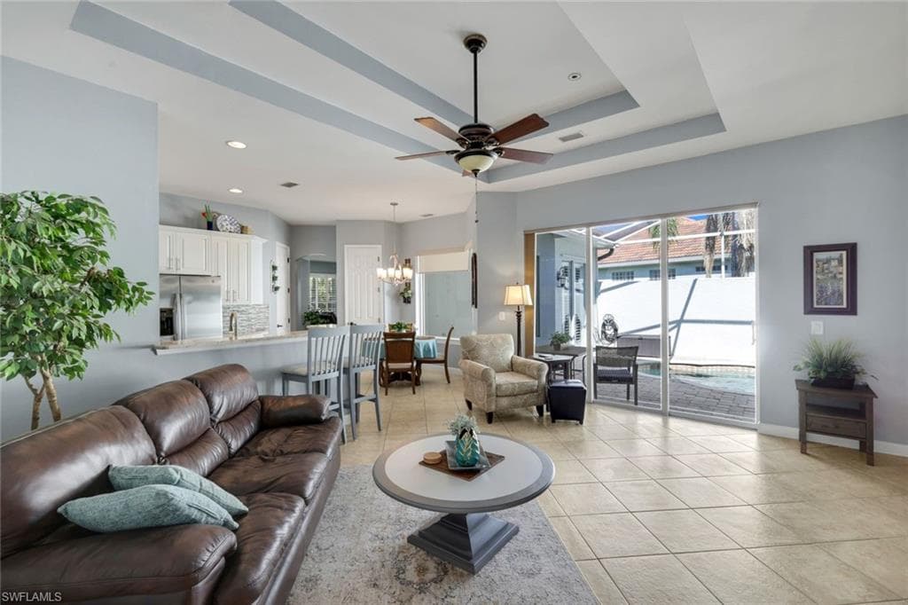 3232 Sundance CIR-8