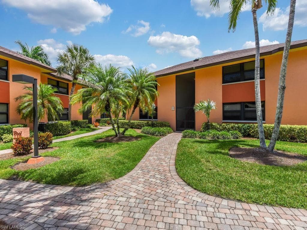 1512 Mainsail DR 10-2