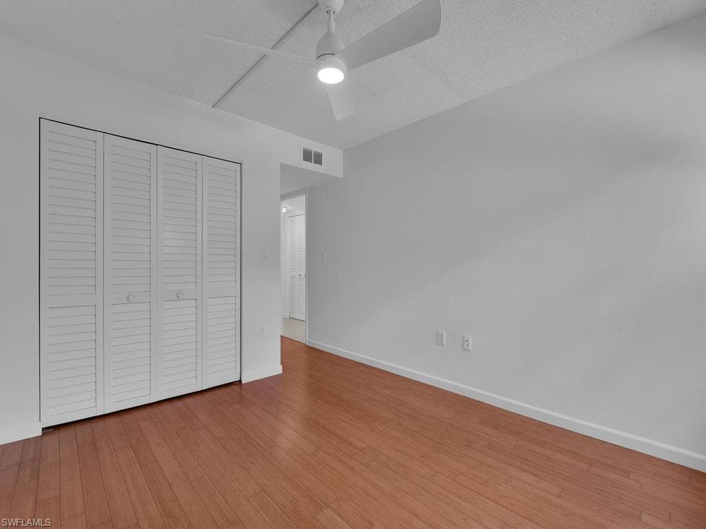 1512 Mainsail DR 10-13