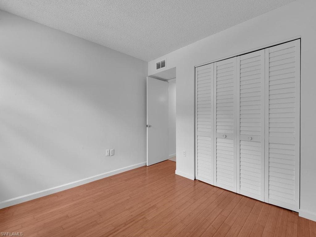 1512 Mainsail DR 10-16