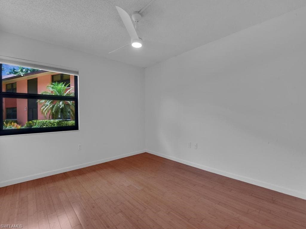 1512 Mainsail DR 10-12