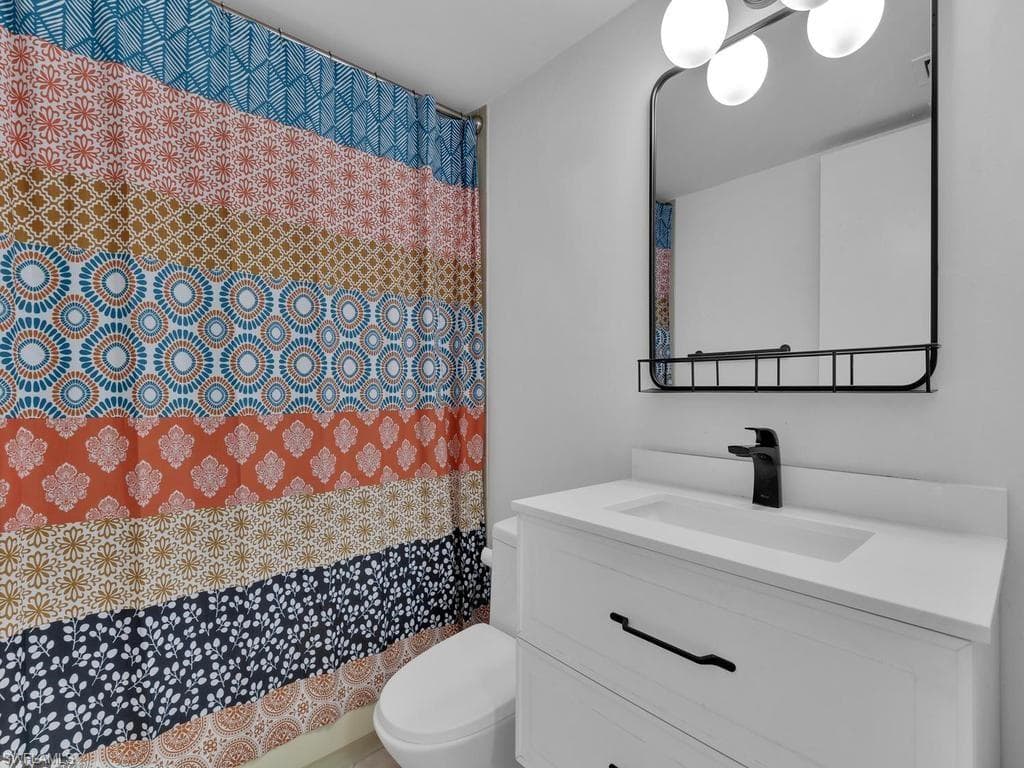 1512 Mainsail DR 10-14