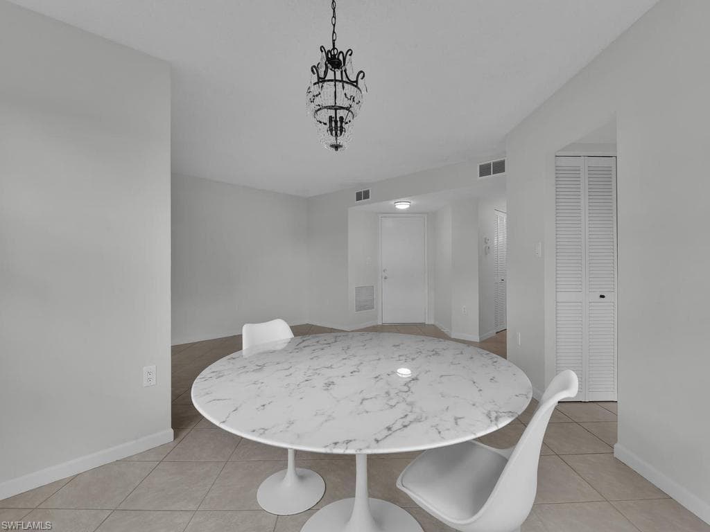 1512 Mainsail DR 10-11