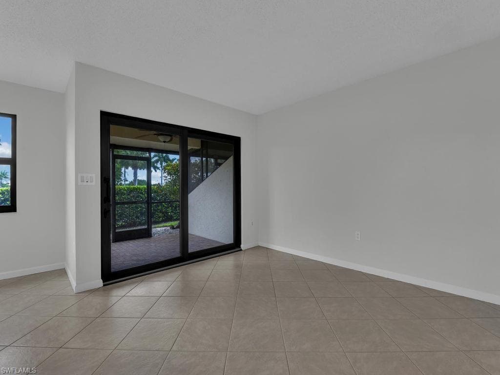 1512 Mainsail DR 10-4