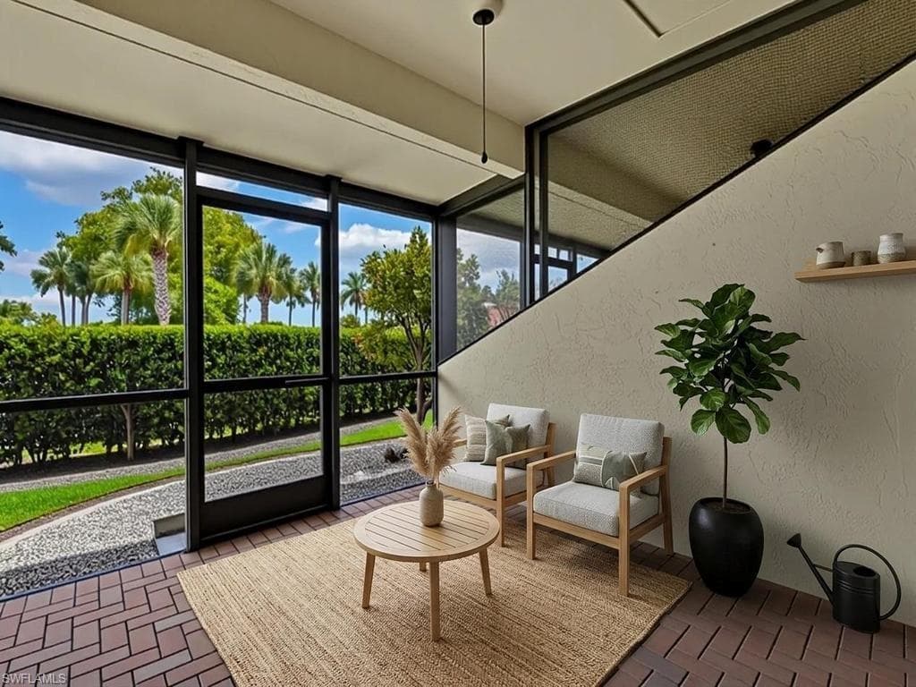 1512 Mainsail DR 10-21